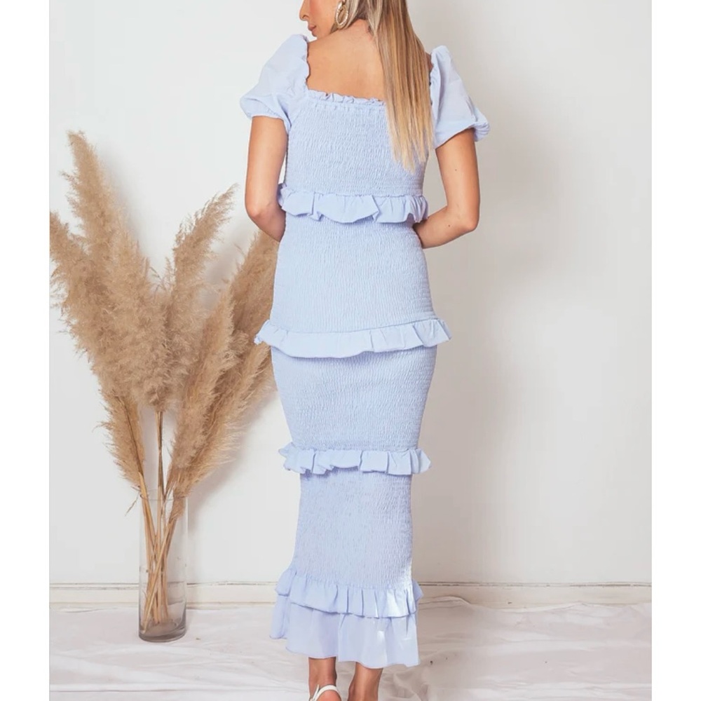Light Blue Tiered Ruffle Body con Maxi Dress Size Small - Picture 3 of 12